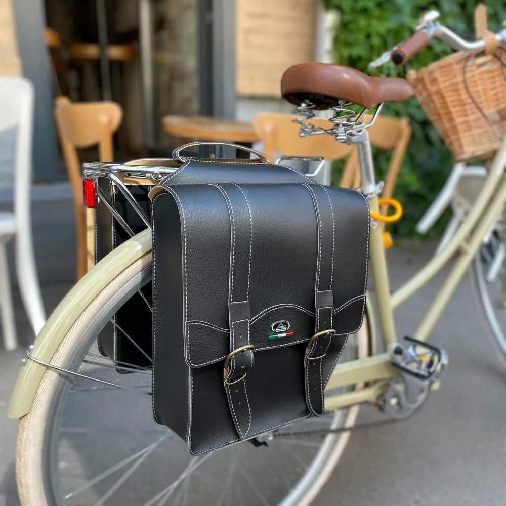 Bike bag. Сумка на багажник велосипеда "яркий Луч. VLB-060". Велосумка 2emarket на багажник 4885.2. Велосумка Турлан крок 15. Велосумка Кантри-2.