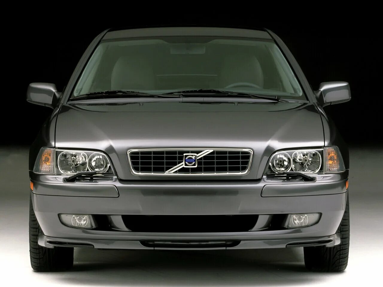 Купить вольво 1 поколения. Вольво s40 2000. Volvo s40 1 поколение. Volvo s40 2002. Вольво s40 2000 года.
