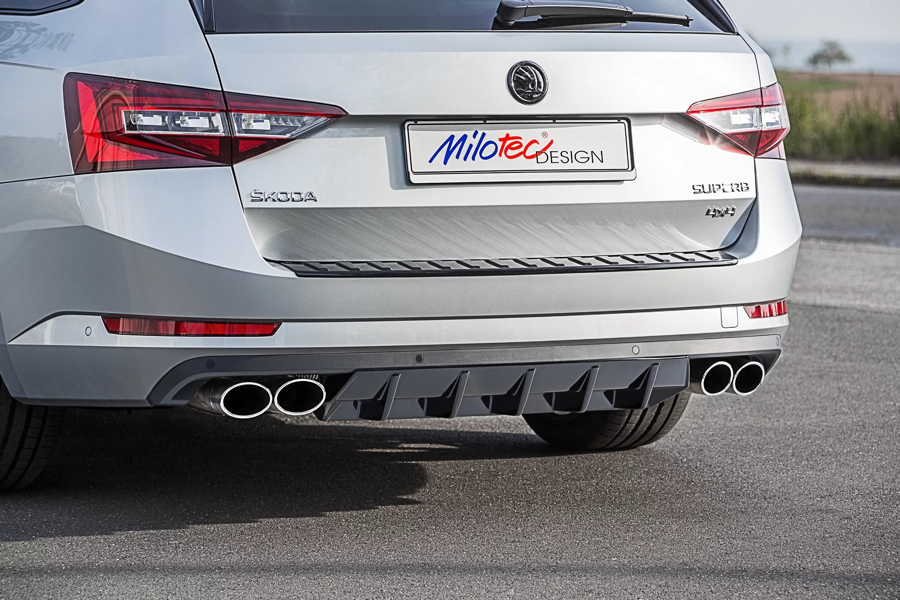 Задний бампер суперб. Задний диффузор skoda superb 3. диффузор на шкоду суперб 3. диффузор заднего бампера рапид. диффузор заднего бампера skoda superb 3.