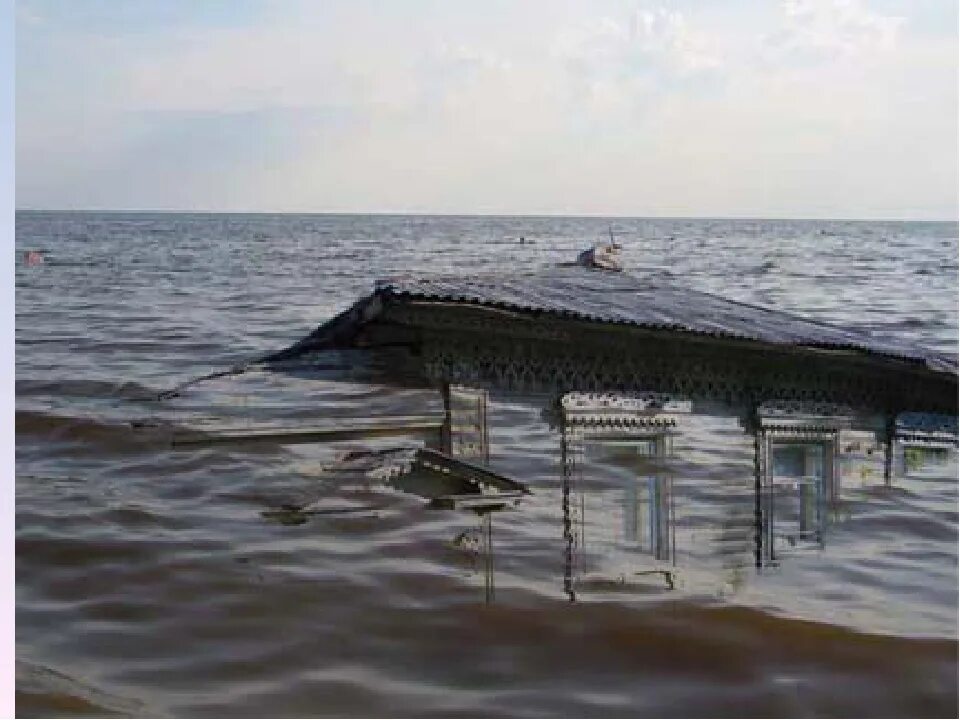 Рыбинское водохранилище затопленный город Молога. Молога город призрак. Город затопленный в Рыбинском водохранилище Молога. Затопление Рыбинского водохранилища Молога.