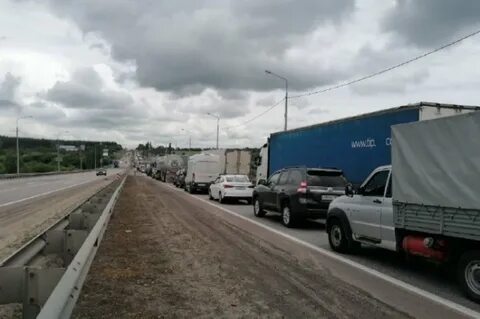 Пробка на трассе м4 дон