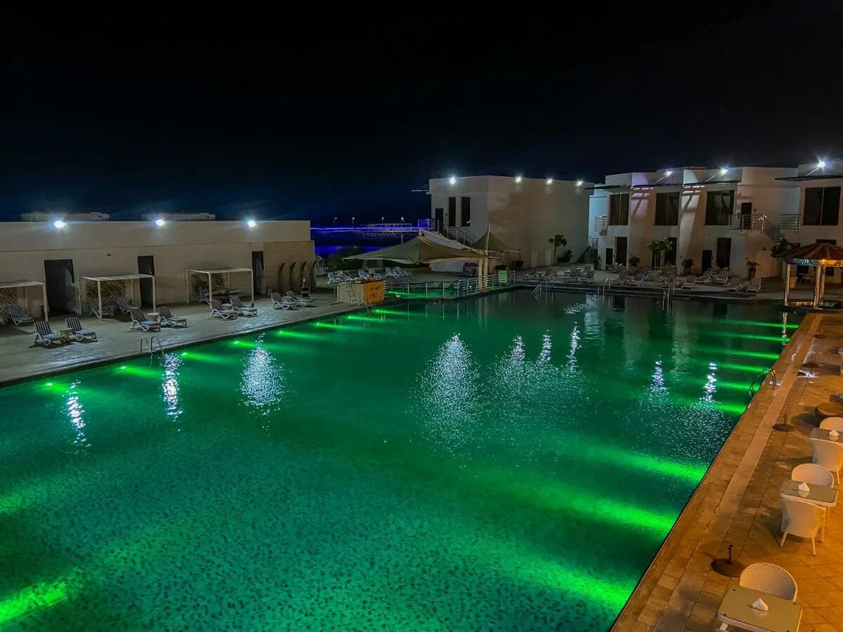 Баб аль бахр фуджейра. Отель Mirage Bab al Bahr Beach Resort. Mirage Bab al Bahr Resort 4. Mirage Bab al Bahr Beach Resort 4 Фуджейра. Мираж баб Аль Бахр Фуджейра.