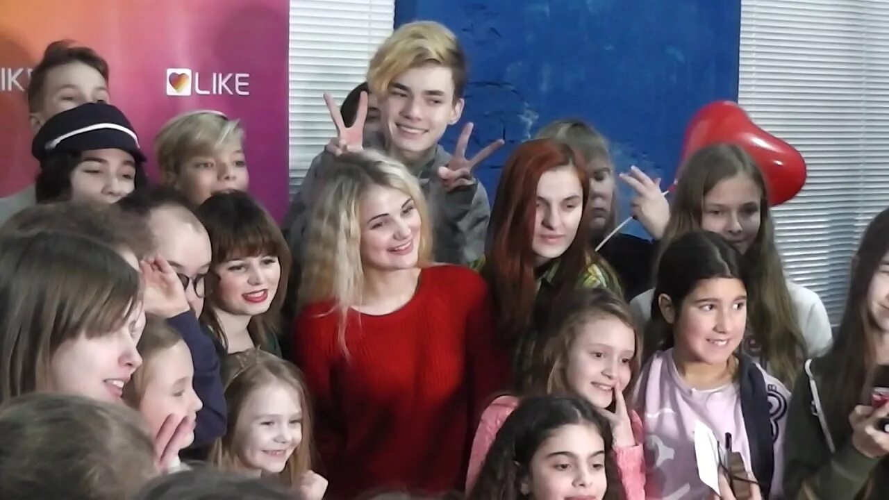 Видео фан встреча