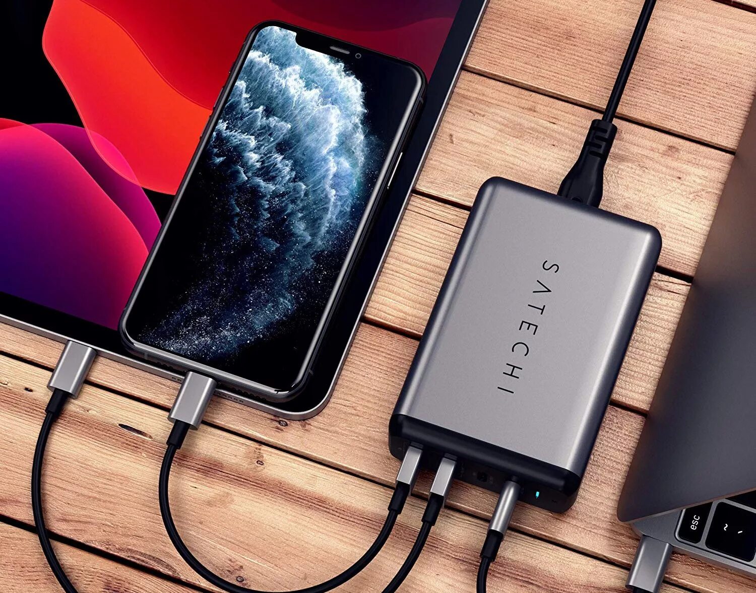 Повербанк купить для андроида. Satechi 108 Watt. Satechi 108w Pro USB-C PD 108 Вт. Satechi Power Bank. Satechi 20w USB-C.