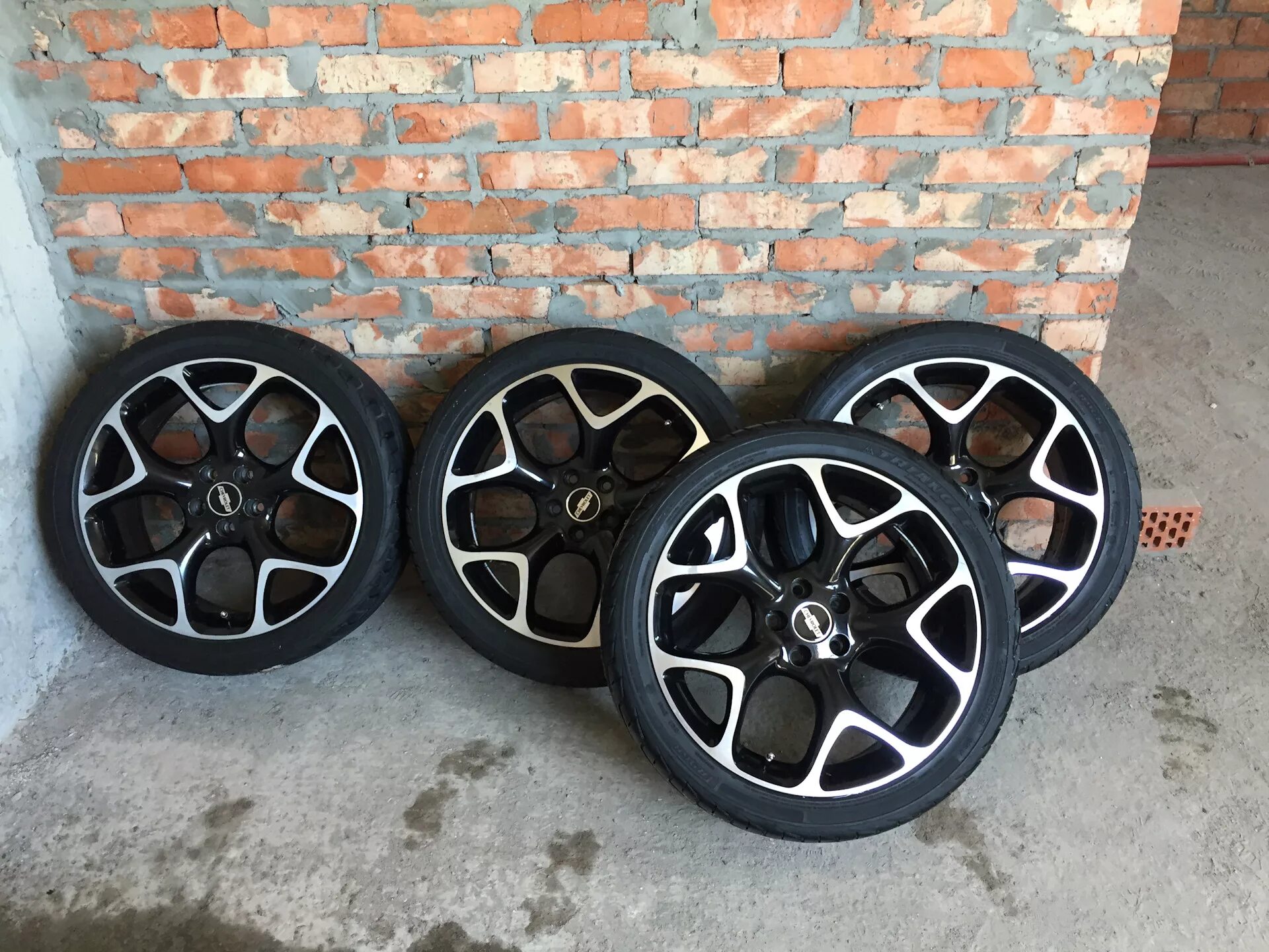 R16 opel. Opel OPC диски r18. Колеса Astra Опель r18. Диски Опель OPC r18. Диски Opel OPC r17.