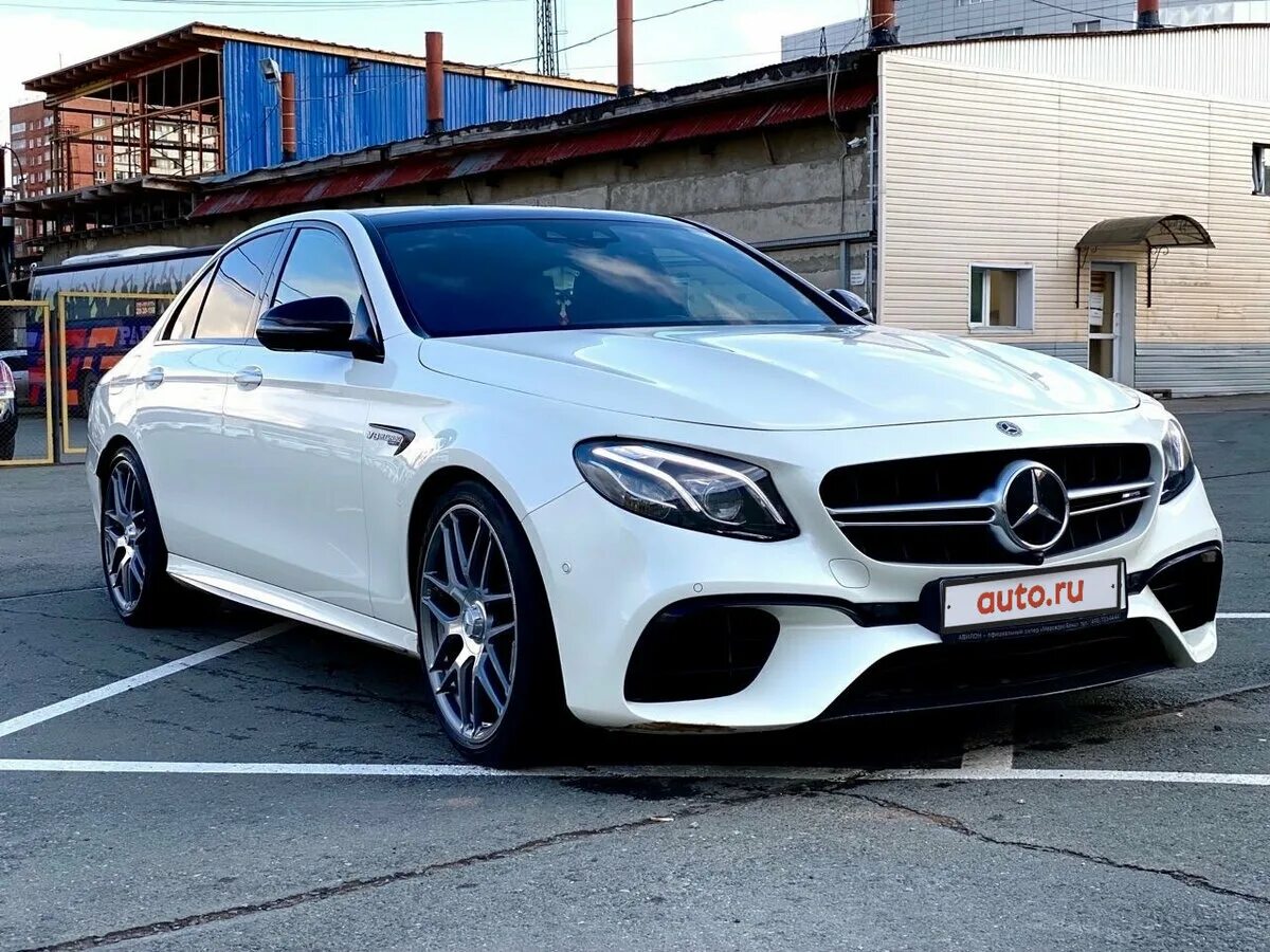 Мерседес е200 АМГ. Мерседес Бенц е63 АМГ 213. Мерседес е63 АМГ. Mercedes Benz w213 AMG белый. Купить е 63