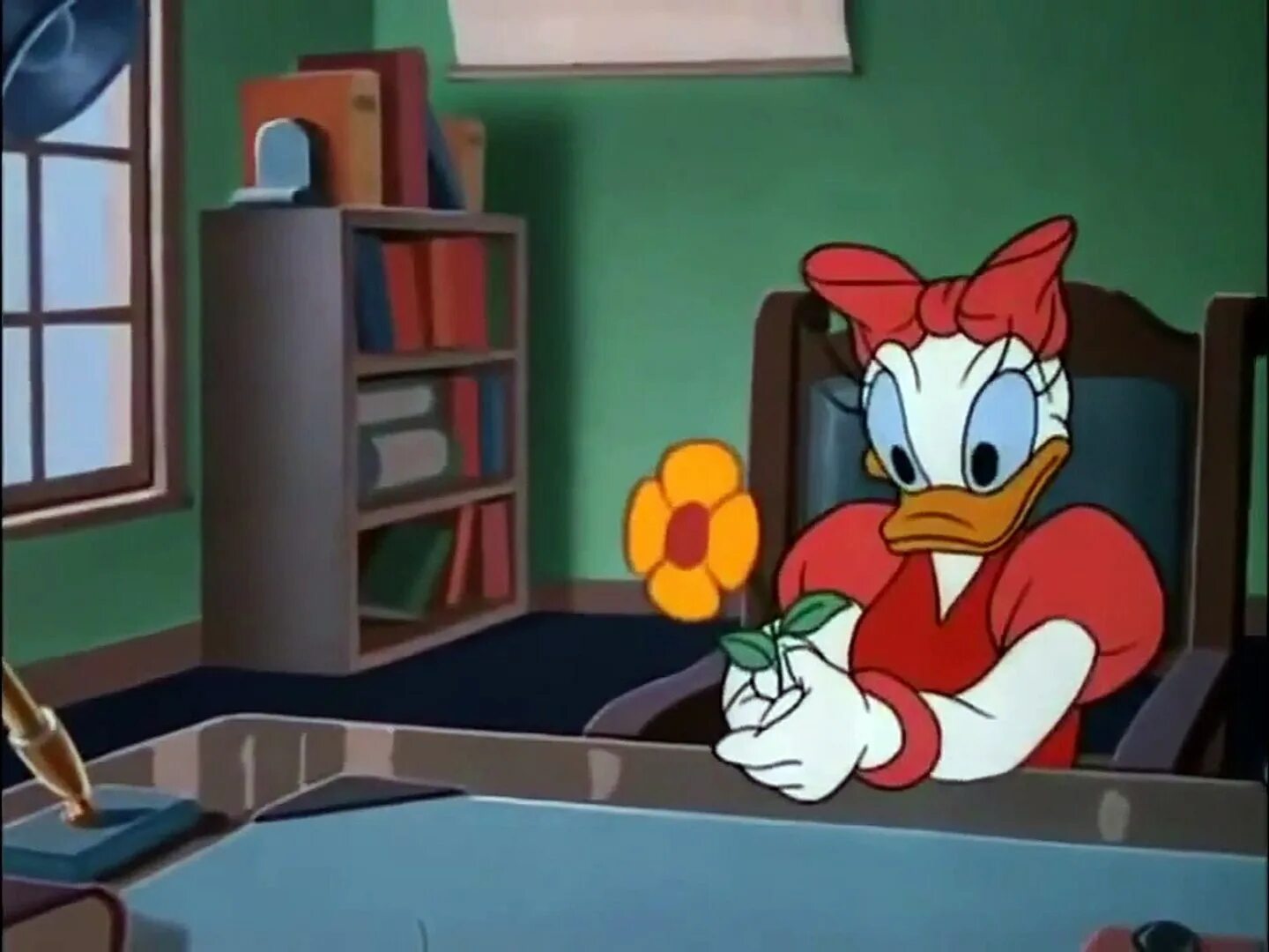 Don tunes. Daisy Duck 1947. Daisy Duck Donald’s Dilemma. Donald Duck Crazy over Daisy.