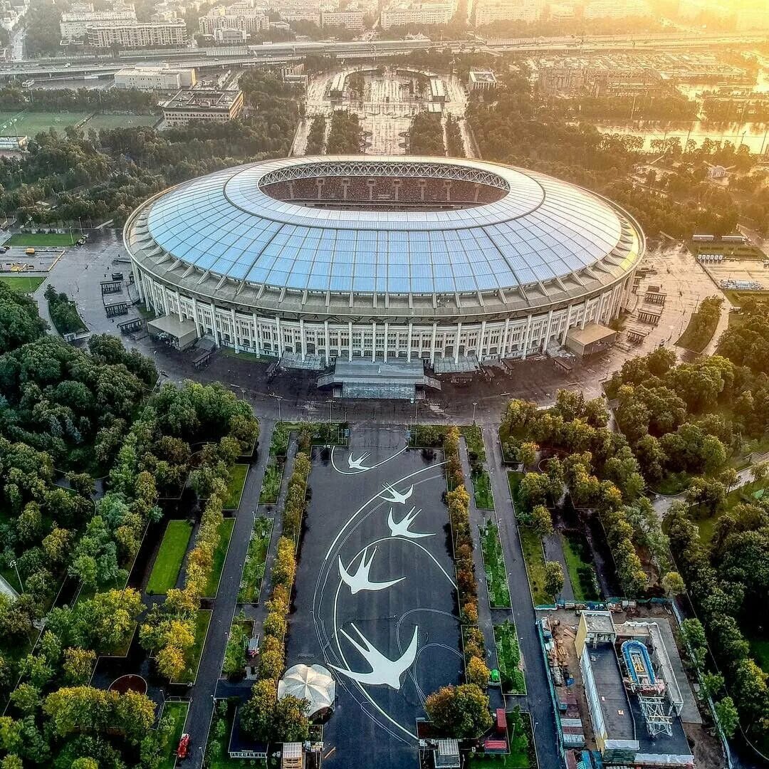 Спортивная арена лужники фото. Олимпийский комплекс Лужники Москва. Спортивный комплекс Лужники в Москве. Олимпийский комплекс Лужники стадион. Арена Лужники Москва.
