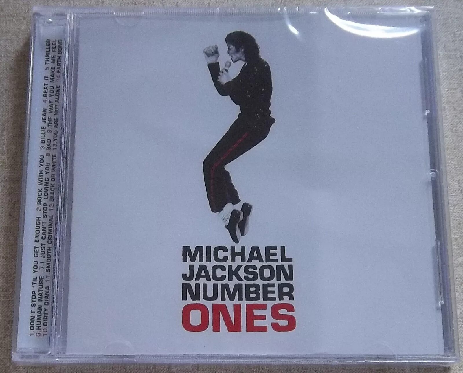 Number one купить. Альбом number ones. Michael Jackson number ones 2003. Номер Майкла Джексона.