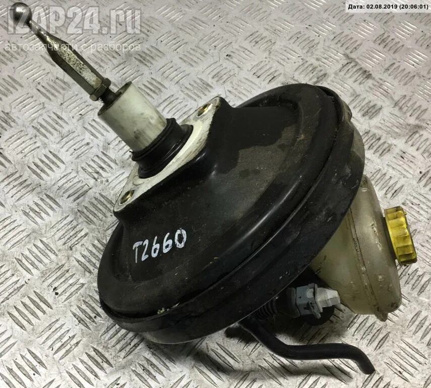 Вакуум пассат б3. Вакуумный усилитель passat b7. Вакуумный усилитель passat b3. Вакуумный усилитель тормозов на фольксваген пассат б3. Вакуумный усилитель тормозов пассат б3.