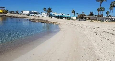 Sandy beach перевод