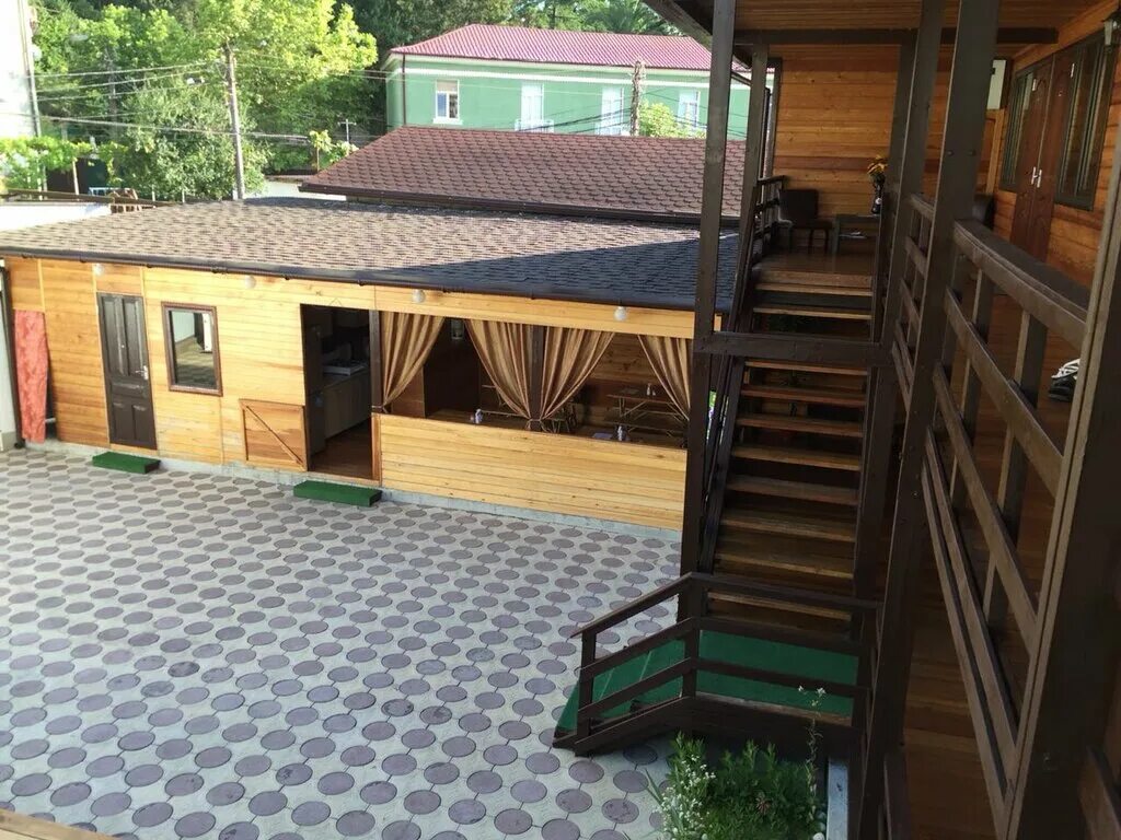 гостевой дом хаус. гостевой дом хаус. гостевой дом sowa house геленджик. инсайт хаус" частный гостевой дом в адлере (имеретинская бухта). дом совы геленджик.