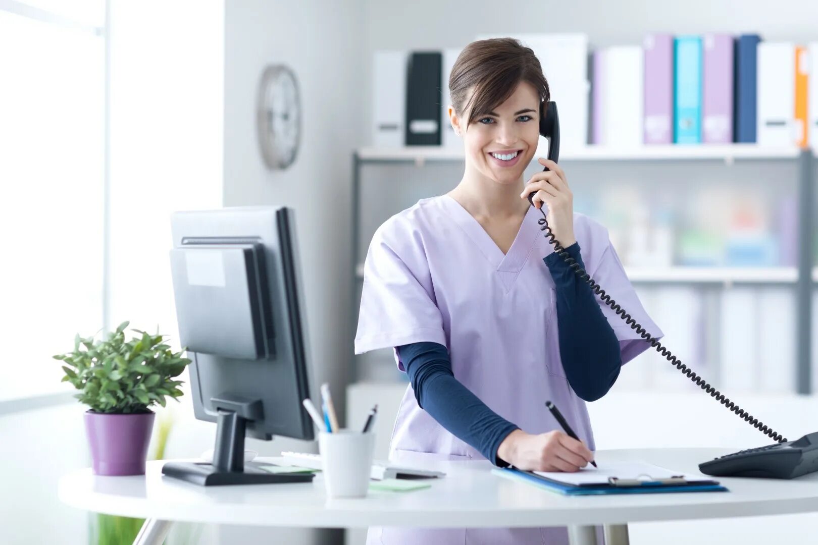 Contact customer support for assistance перевод