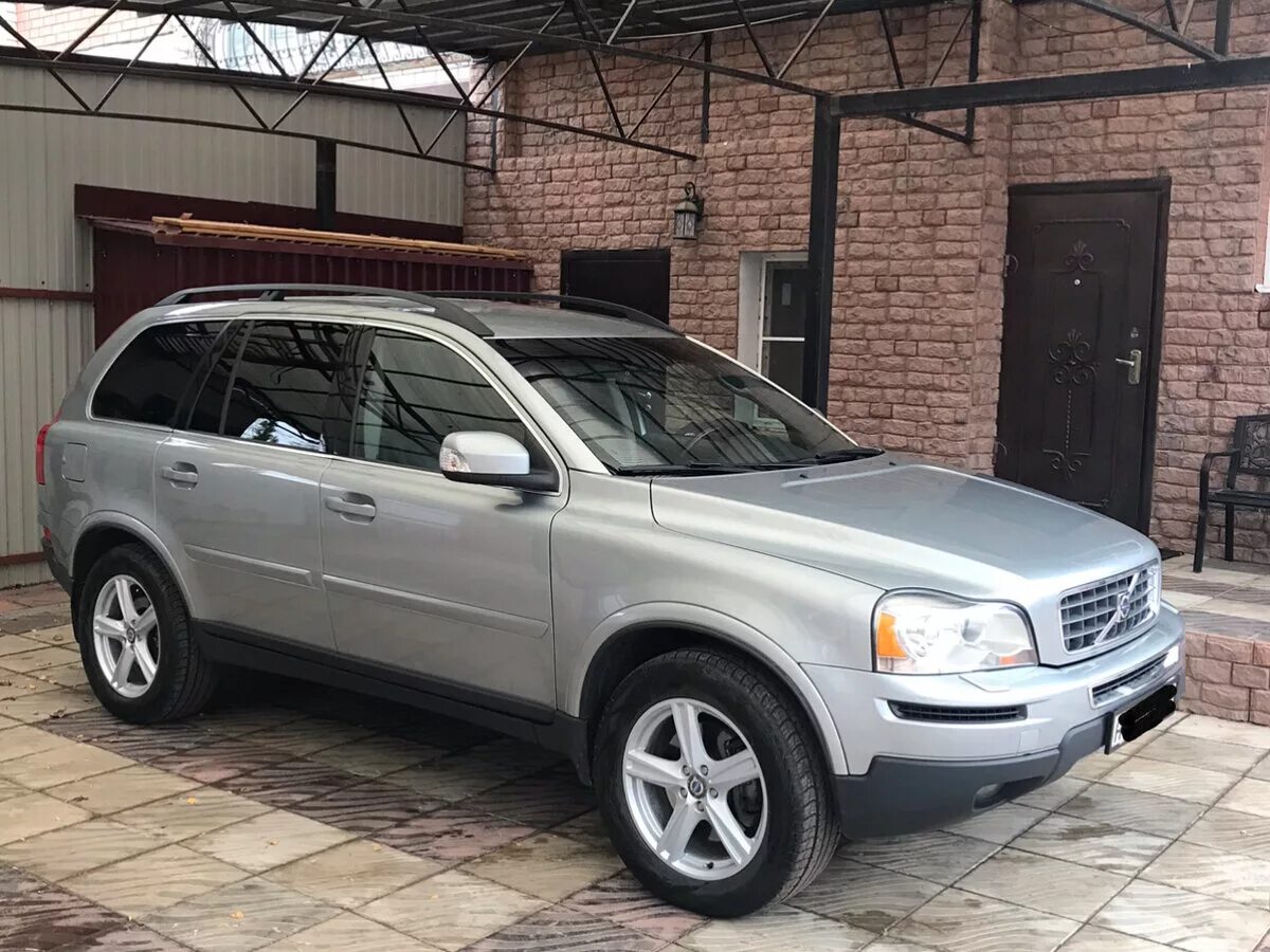 Volvo xc90 2008. Вольво xc90 2008 года. Джип Вольво xc90 2008 серый. Volvo xc90 2008 серебристый.