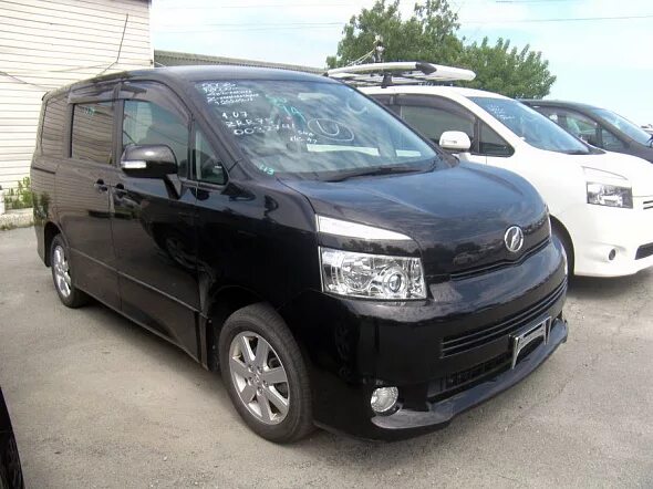 Toyota voxy 2008. Тойота вокси 2008. Toyota voxy 2008. Тойота вокси 2011 года. Toyota voxy 2008.