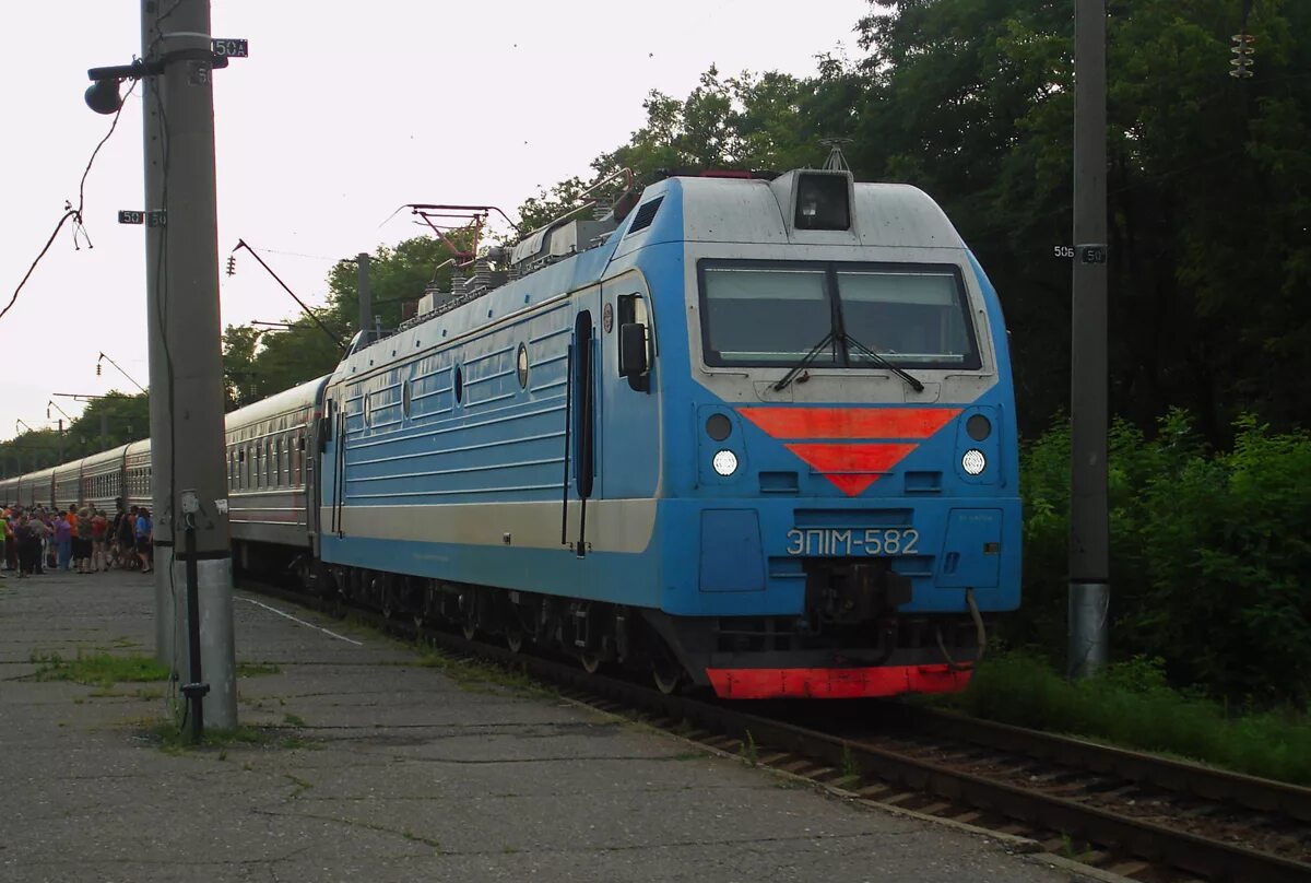 поезд эльбрус москва нальчик. поезд москва нальчик. поезд эльбрус 062 ч. поезд 61 эльбрус. эп1м 666.