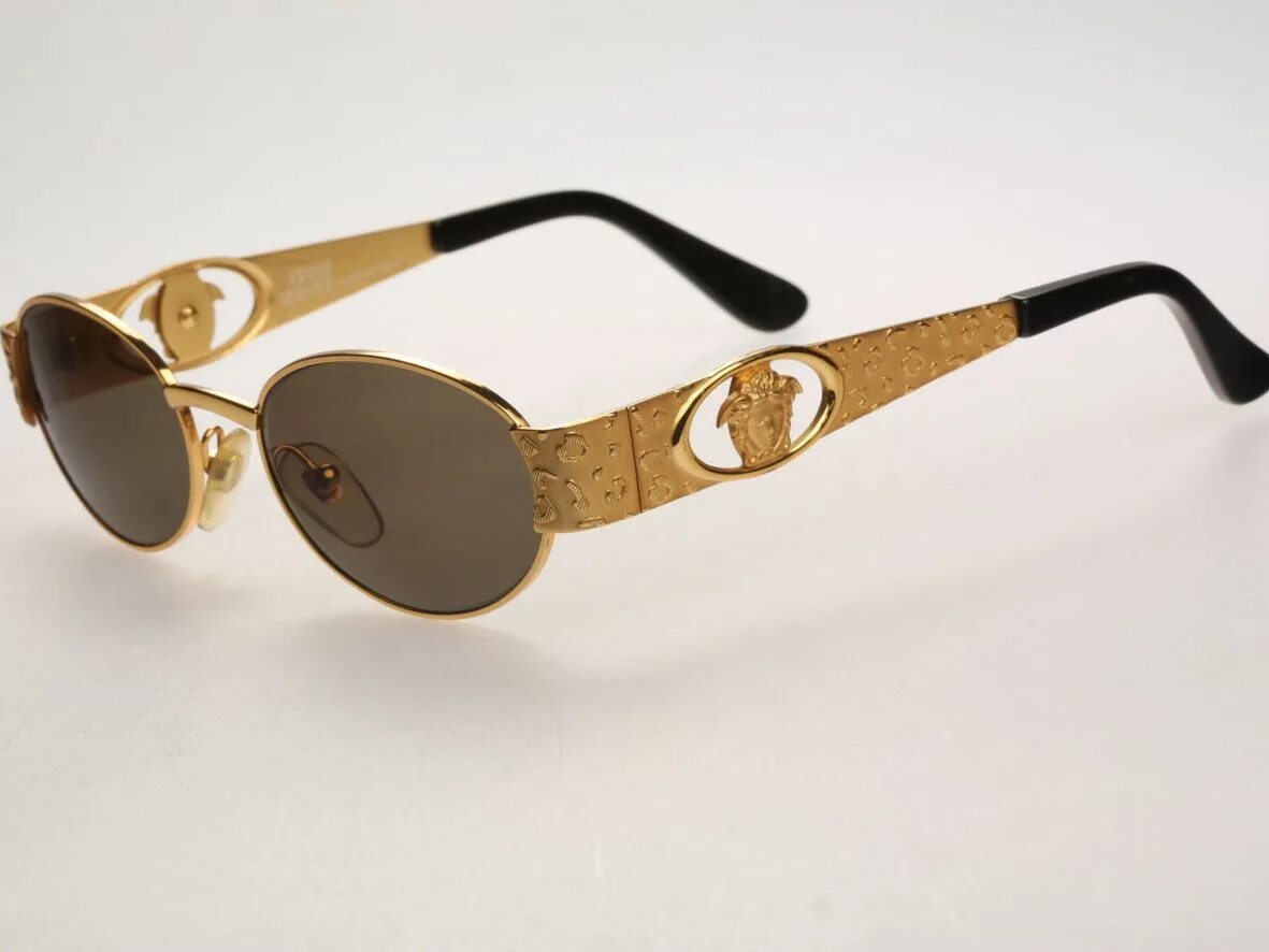 An s sunglasses. Gianni Versace очки. Очки Версаче 90s Vintage. Очки Versace s 50. Винтажные очки Версаче s50 col 030.