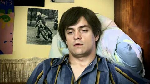 Случайно т