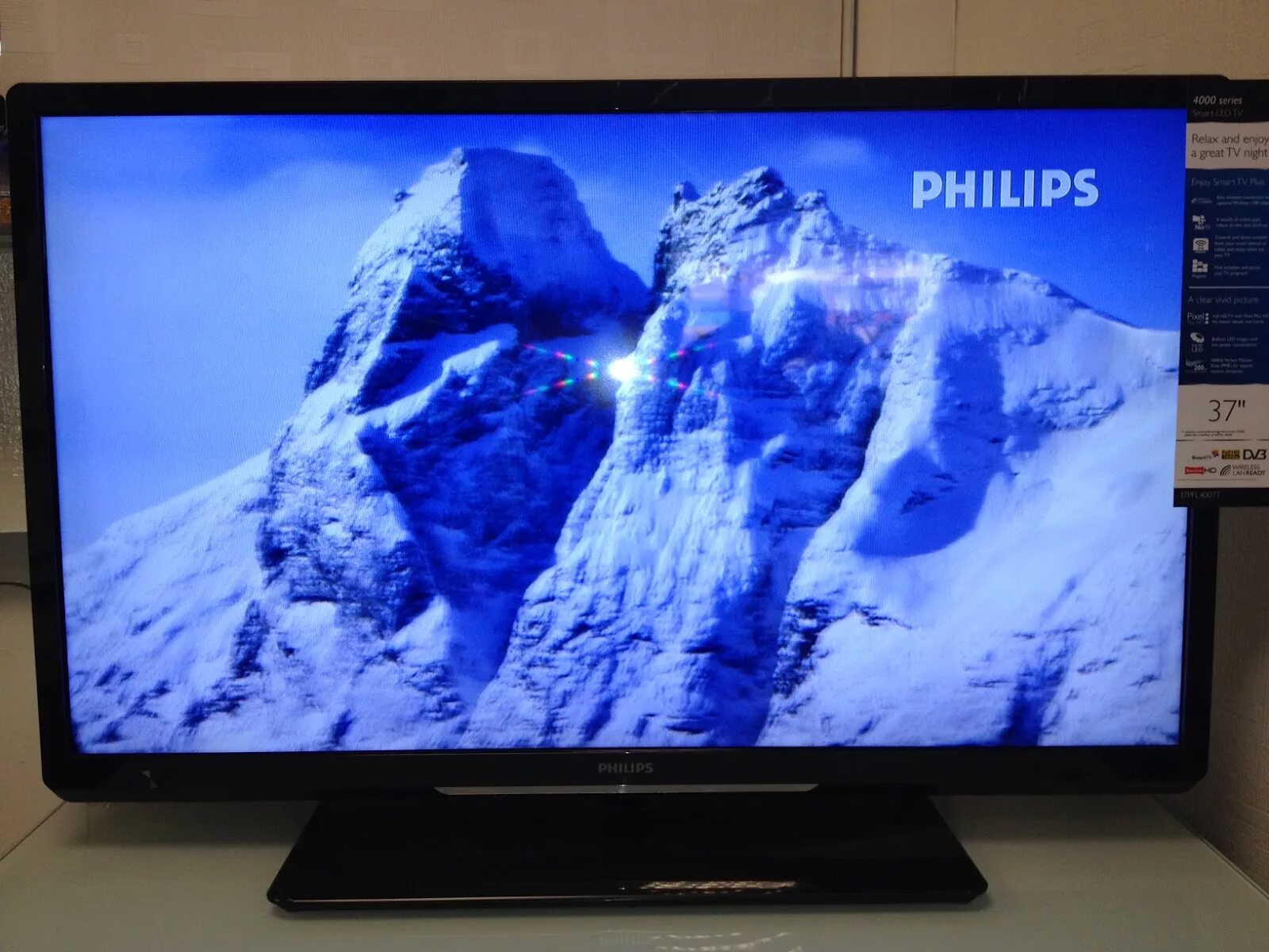 Philips 2012. Телевизор Филипс 2012. Плазма Philips 2012. Филипс 2011. Филипс телевизор год выпуска