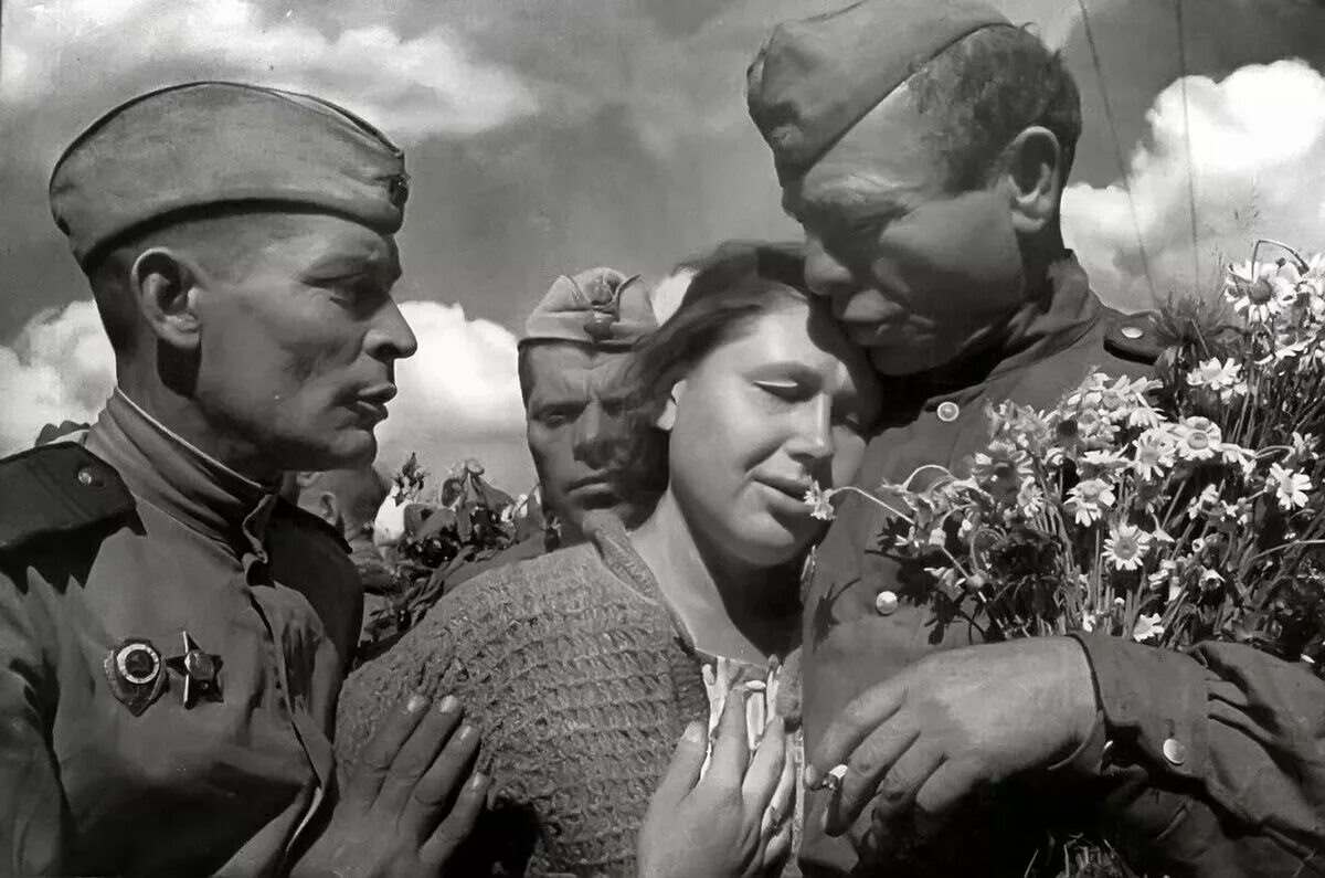 Женщина 22 июня. ВОВ 1941-1945. Встреча Победы 1945.
