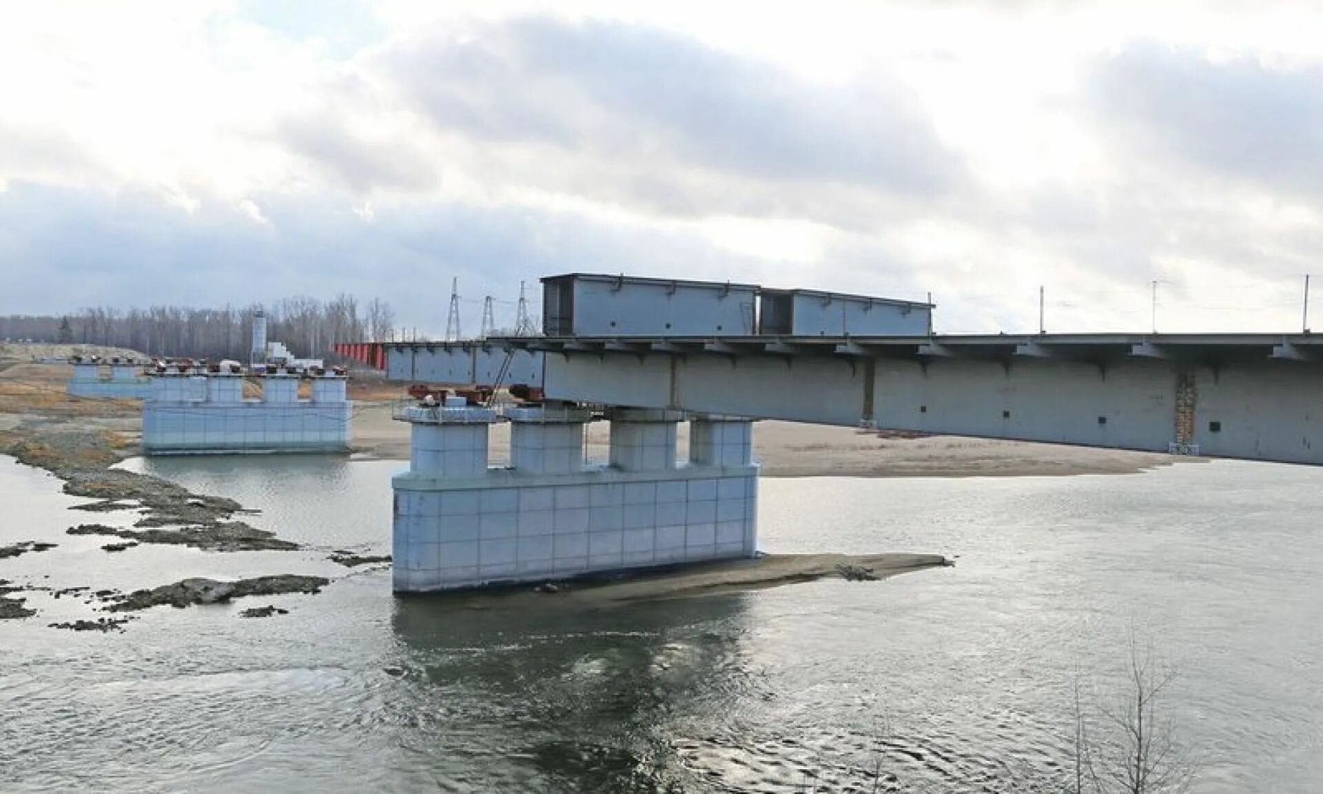 Уровень воды в чумыше сегодня тальменка. Тальменка мост через Чумыш. Мост через реку Чумыш. Тальменка новый мост. Заринск Чумыш 2021.