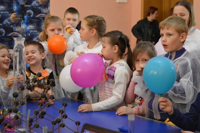 Планета хабаровск сайт. Новая Планета Хабаровск. Новая Планета Волгоград. Дошкольный педагог Воскресенск Косяково.