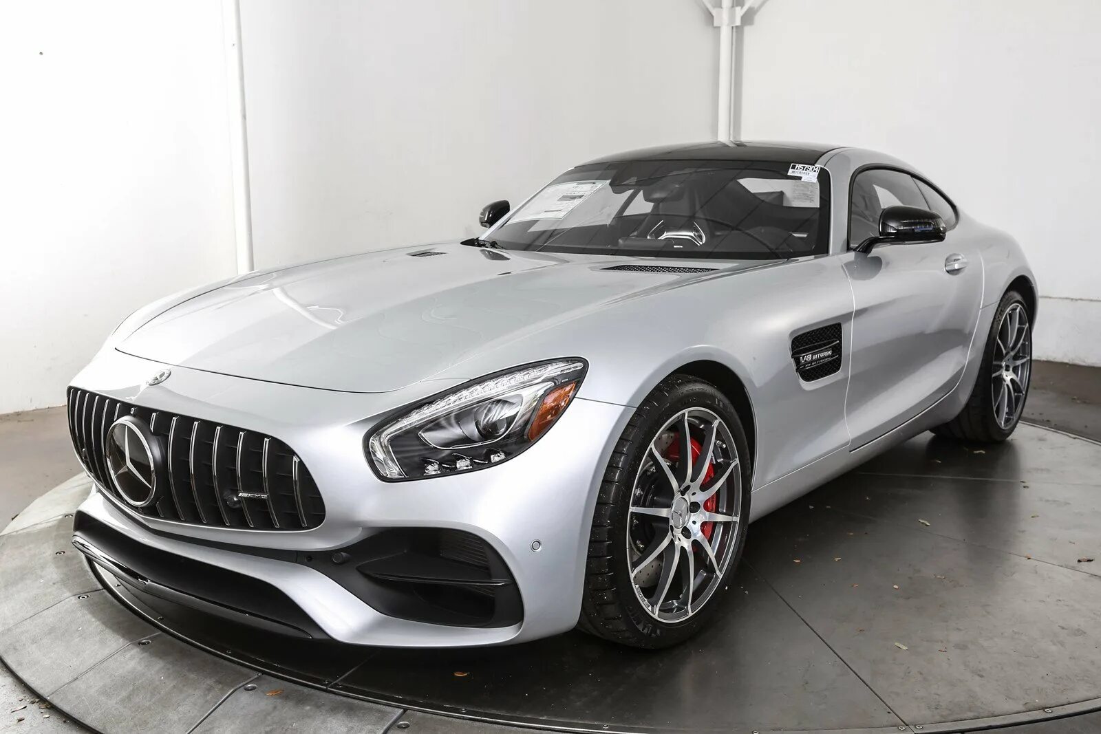 Купить amg gt. Mercedes AMG 63 GTS. Mercedes AMG gt 2018. Mercedes AMG gt8. Mercedes gt 2018 AMG Coupe.