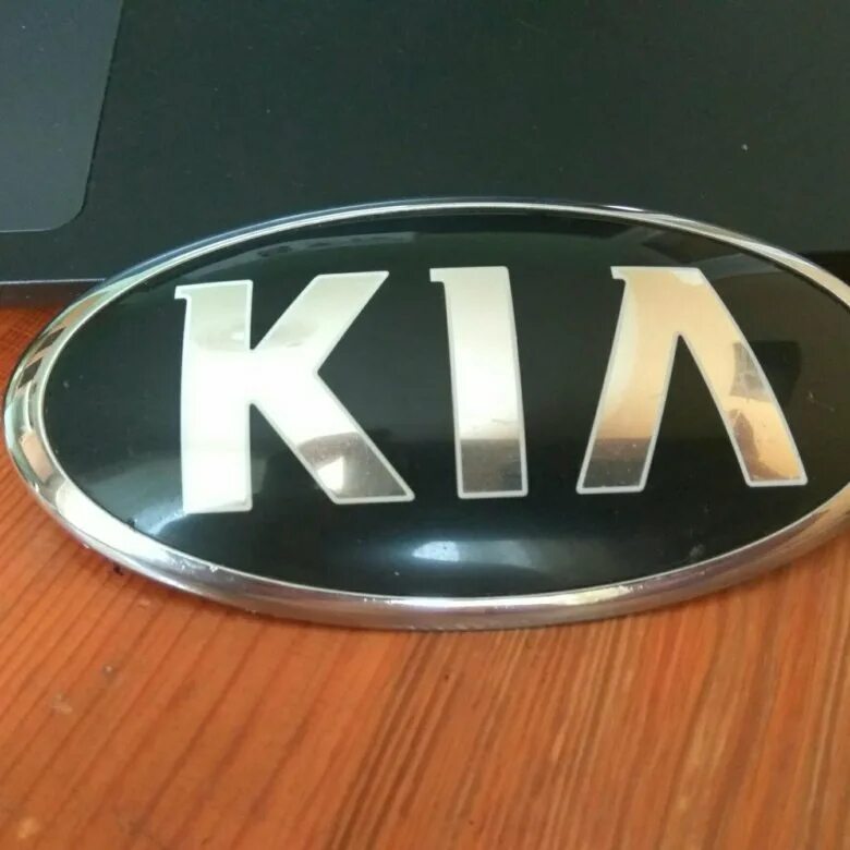 Значки киа сид. Киа СИД значок. Эмблема Kia Ceed 2009 Tuning. Эмблема на решетку Киа СИД 2008.