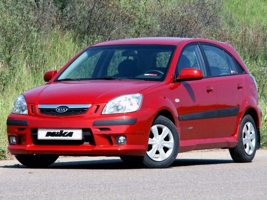 Kia Rio 2005 хэтчбек. Киа Рио 2 хэтчбек. Киа Рио 2 2005 хэтчбек. Kia Rio 2 Hatchback. Rio 2005 2011