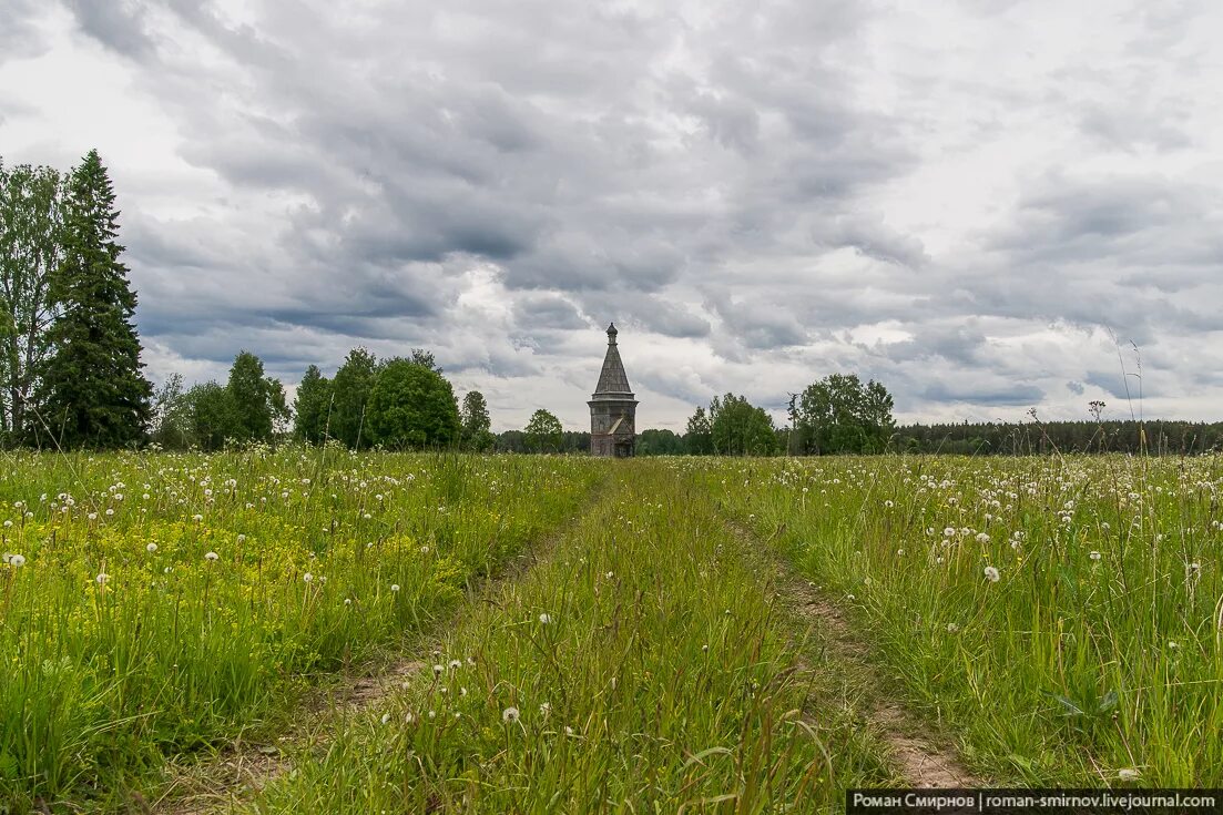 Спасо Михайловская Церковь Каргополье. Деревня красная ляга. Деревня ляга Рыбинский район. Деревня красная Коми.