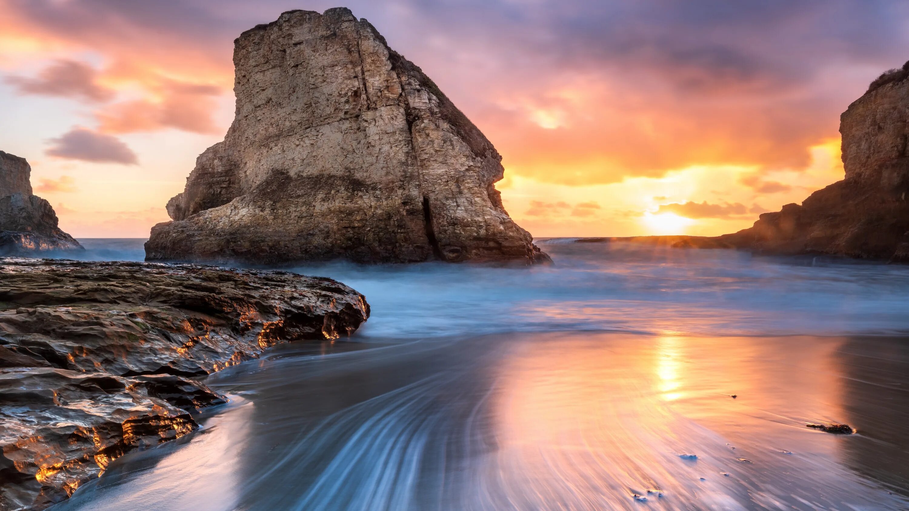 Море скалы закат. Красивая природа картинки фото. Рассвет на море. Океан пляж.