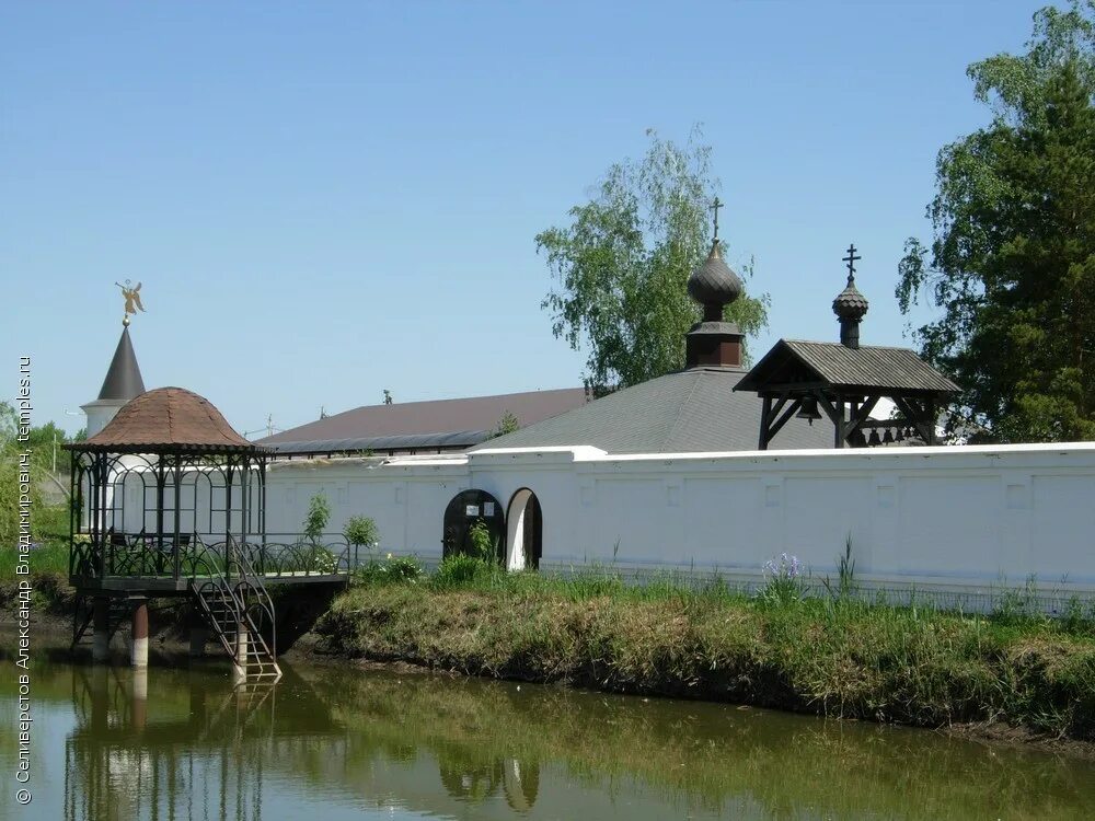 Подворья женского монастыря. Станица пластуновская женский монастырь всецарица. Подворья женского монастыря. Монастырь всецарица краснодар пластуновская. Марково храм иконы казанской божьей матери.
