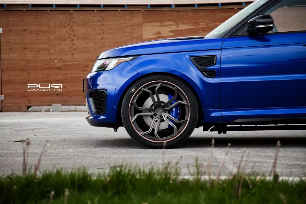 Https r 22. Диски range Rover SVR. Range Rover Sport SVR диски r22. Диски range Rover SVR r22. Range Rover SVR r23.