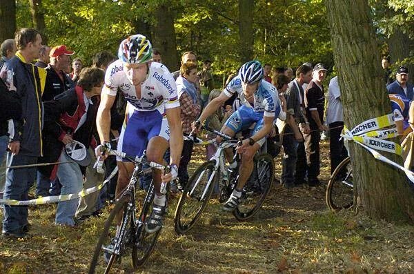 рогейн это вид спорта. шоссейные велогонки. профессиональный велосипедист мтб. колонна велосипедистов. вольтижировка гимнастика.