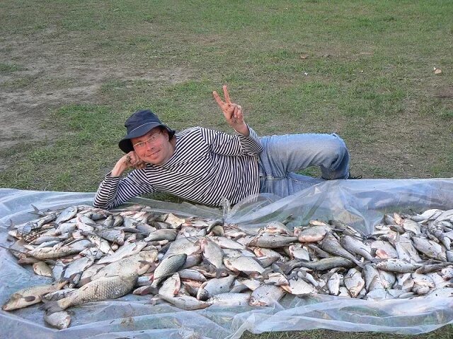 Ехать ли в астрахань на рыбалку. Харабали рыба. Рыба Ахтубы. Харабали Астраханская область рыбалка. Рыбалка в Астрахани в апреле.