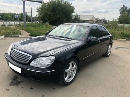 Мерседес 220 2000 года
