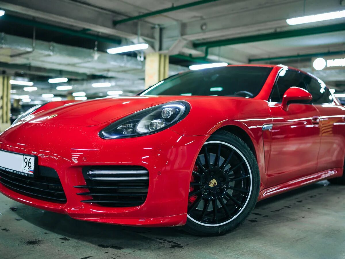 Порше панамера песня. Porsche panamera gts 4. porsche panamera gts красный. порше панамера красный 2011. porsche panamera i рестайлинг.