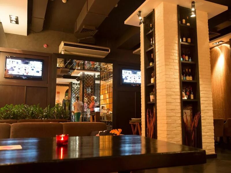 Абрикосов кафе на невском. Красная слобода нижний новгород, кафе. Кафе абрикос нижний. Порт нижний новгород красная слобода. Кафе абрикос.