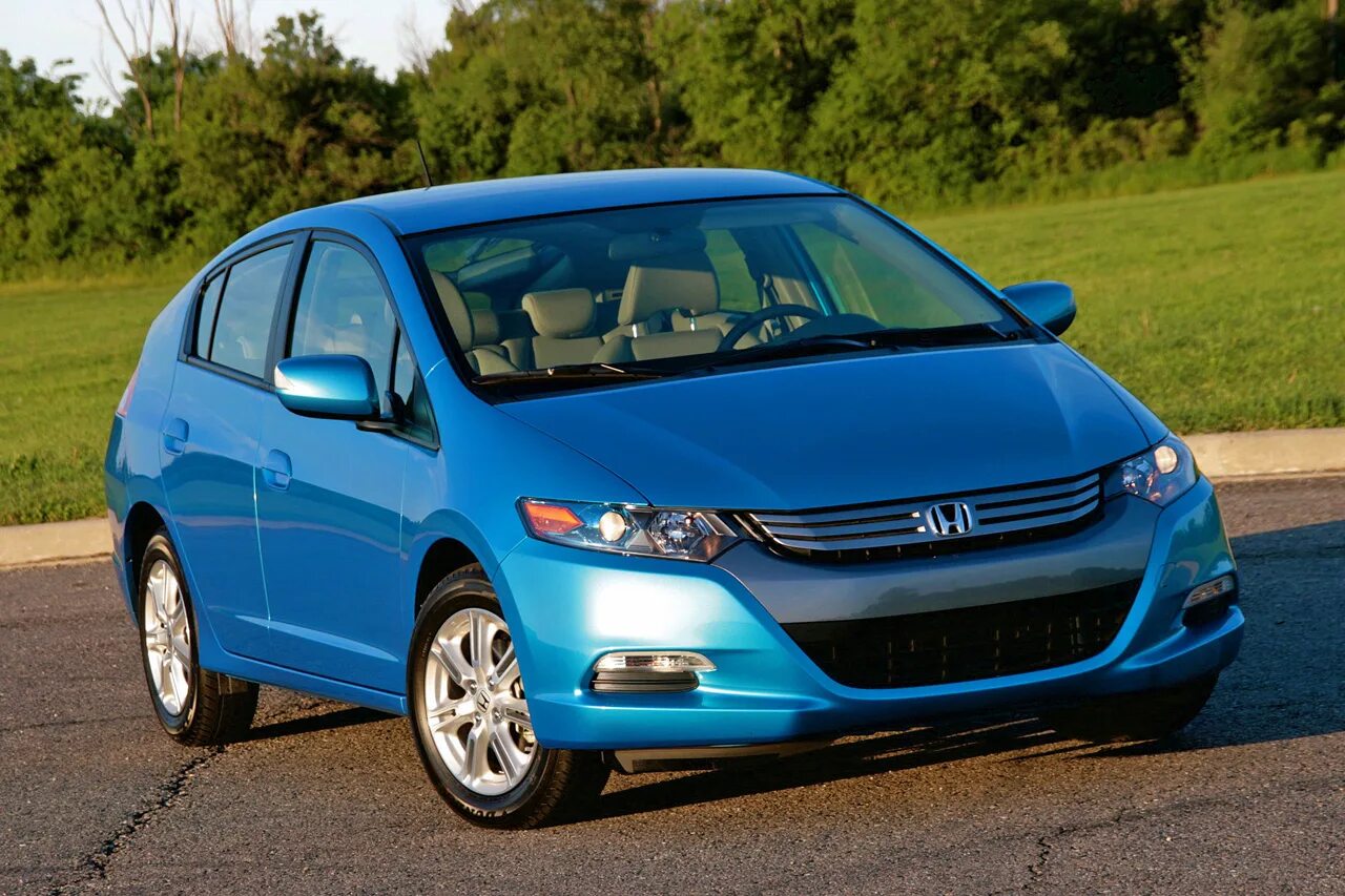 Honda Insight 2009. Хонда Инсайт 2010. Хонда Инсайт голубая. Хонда Инсайт гибрид 2009. Купить машину honda