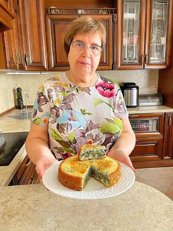 бабушка иностранка сторис