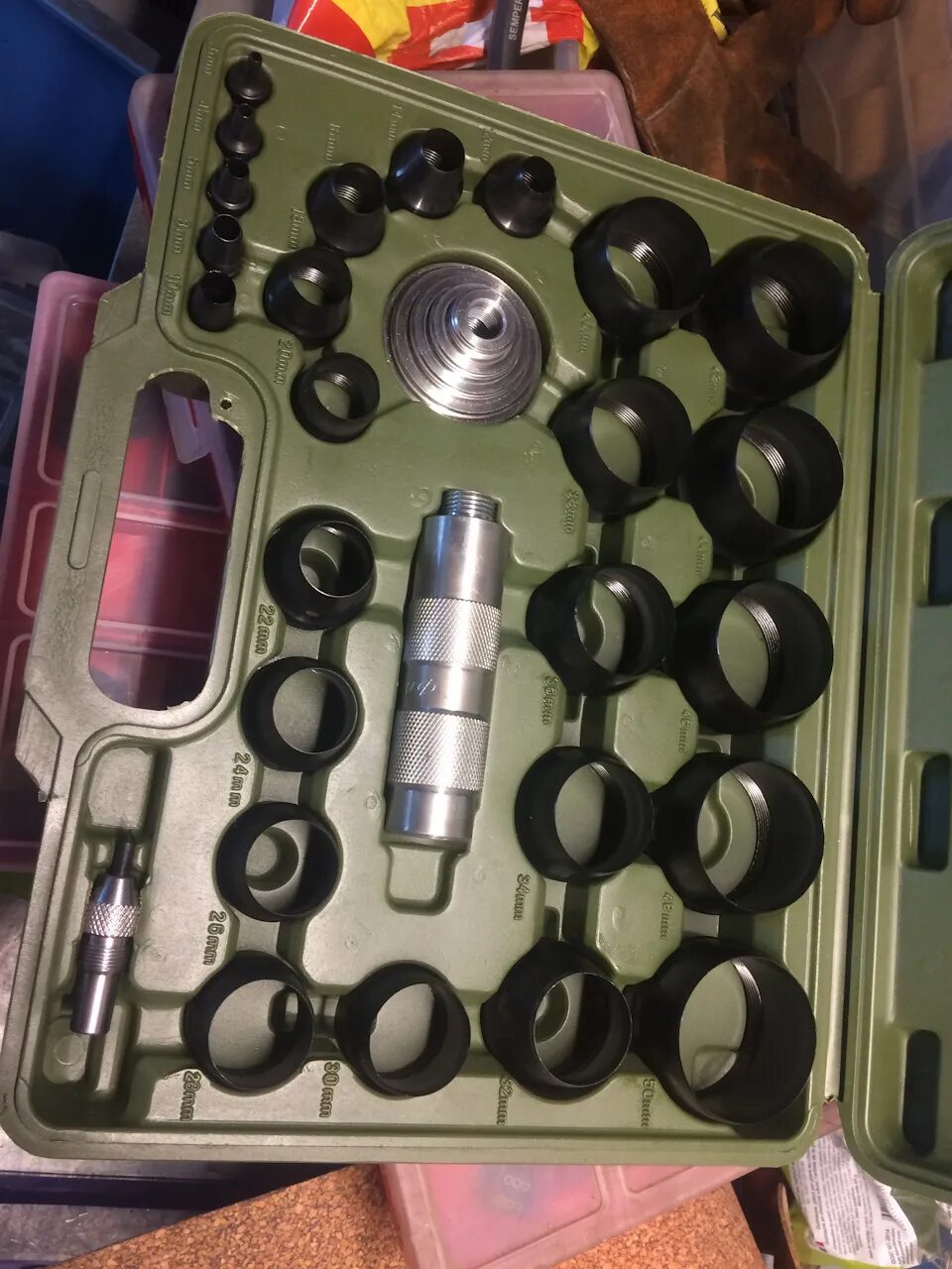 Набор просечек дело техники 376528. Набор просечек со сменными насадками 28 предм 376528 дело техники. Набор просечек 376518, дело техники. Набор пробойников Peddinghaus 8004409001. Набор пробойников 3-50мм Peddinghaus 00030436.