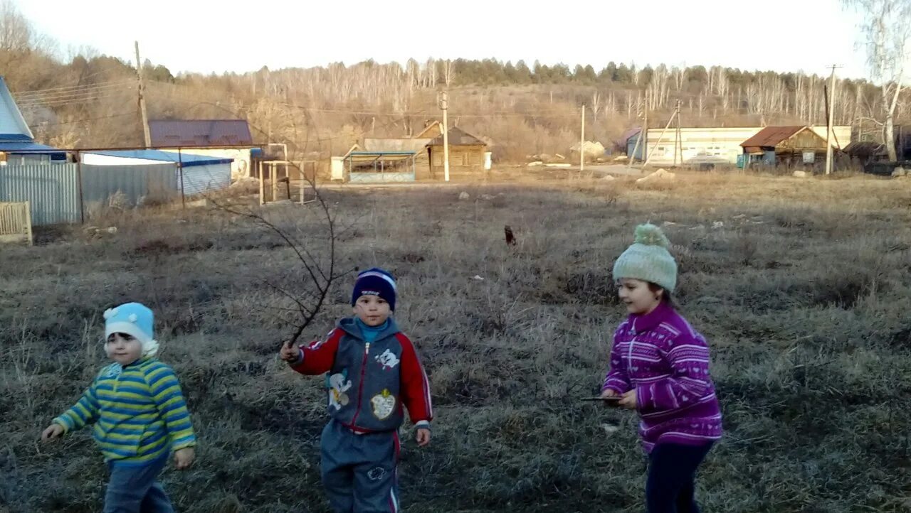 Погода фабричные выселки. Поселок фабричные Выселки Новоспасский район. Село Самайкино Новоспасский район. Фабрично Выселковская школа Новоспасский район. Село Самайкино Новоспасский район Ульяновской области.