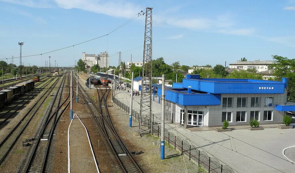 Ж д джанкое. Станция Джанкой. ЖД вокзал Джанкой. Железнодорожный вокзал Джанкой, Джанкой. Джанкой Железнодорожная станция.