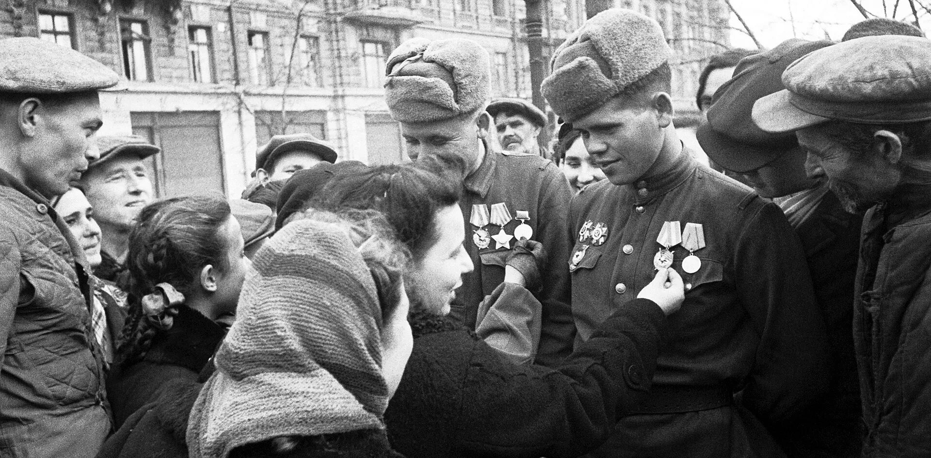 После победы второй. Кадры Победы 1945. Победа в Великой Отечественной войне 1941-1945. Победа май 1945 ВОВ. Солдаты Победы 1945.