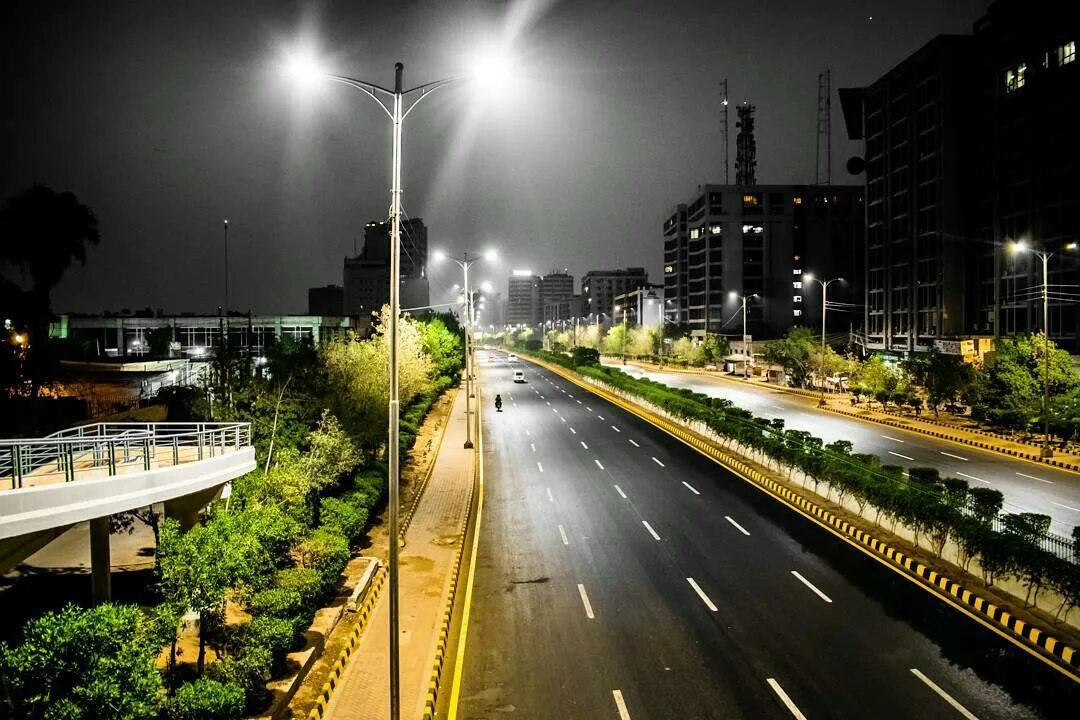 Карачи Пакистан. Карачи, Пакистан ночью. Карачи набережная. Карачи (округ). Happening city