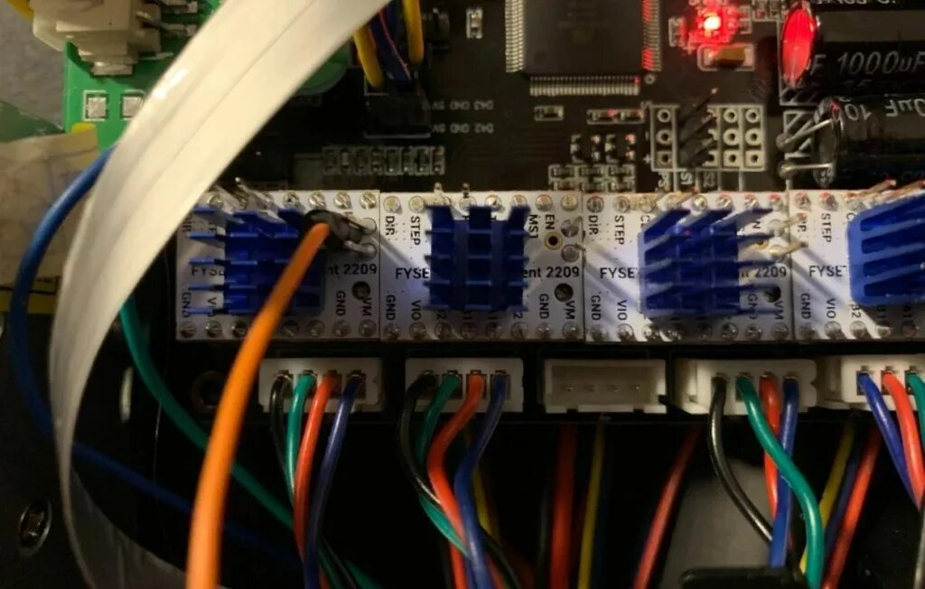 Trigorilla pinout. Anycubic i3 mega плата управления. Anycubic драйвера. Плата trigorilla anycubic. Anucubic i3 плата.