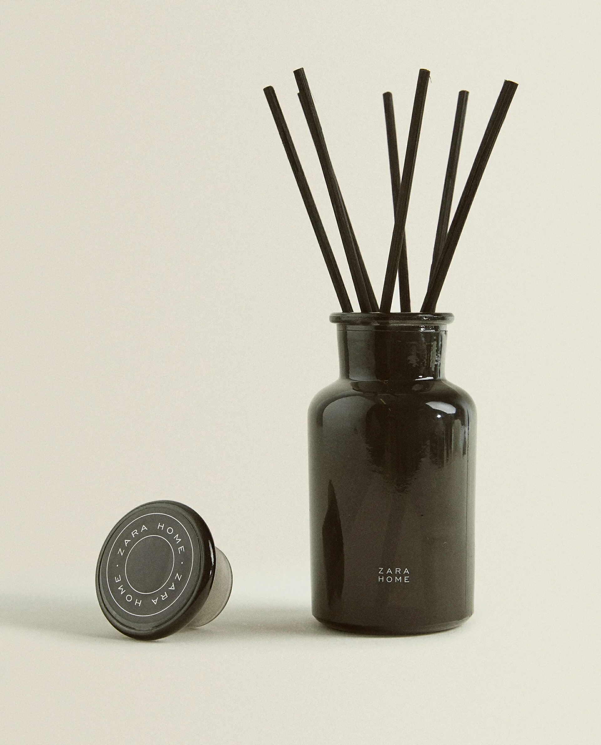 Zara home диффузор. Диффузор zara home fragrance.