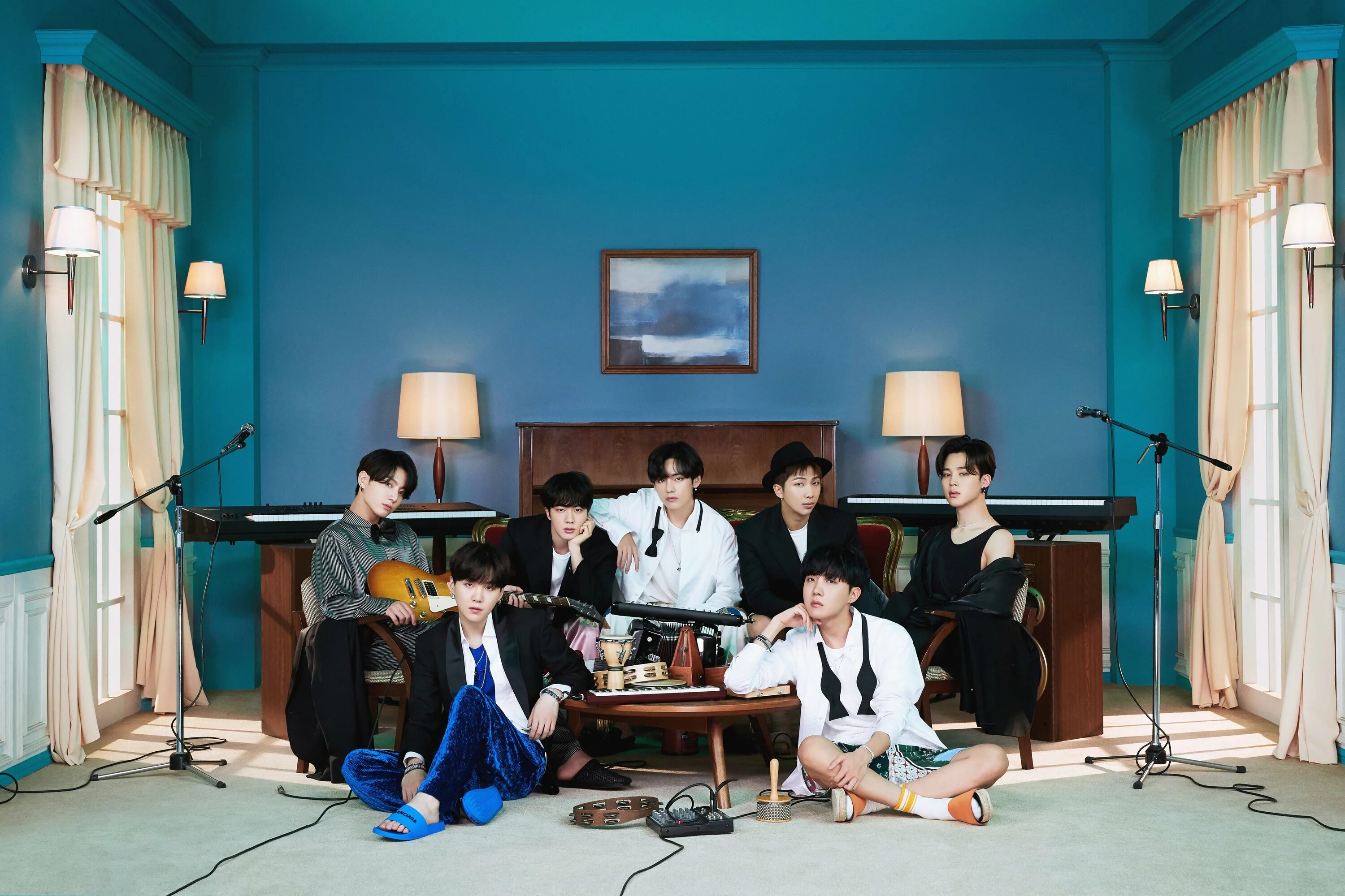 Bts like. Bts be. бигхит бтс. бтс 2025. бтс 2025 life goes on.
