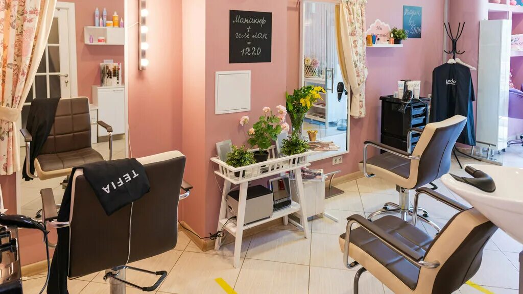 студия юг на владимирской. дом красоты мастер. дом красоты мастер. салон красоты на дому. комната для маникюра.