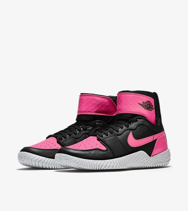 Лимитированные найки. Nike 12 us Pink. Кроссовки найк Black Hyper Pink. Найк ХАЙПЕР розовые. Кроссовки найк лимитированная коллекция.